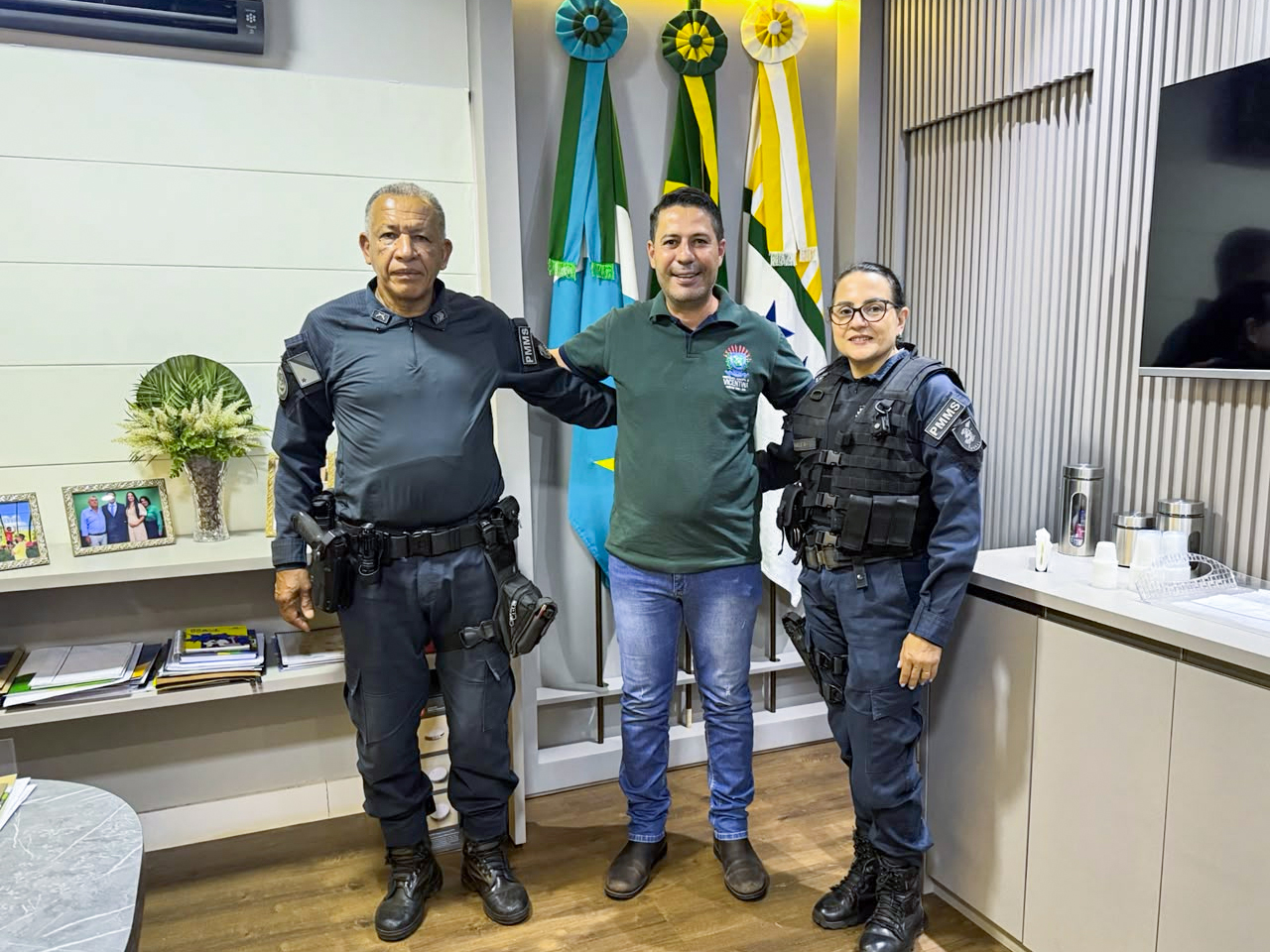 Prefeito recebe representantes da PM Rural em visita institucional